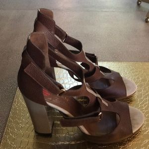 Banfi Zambrelli heel size 10